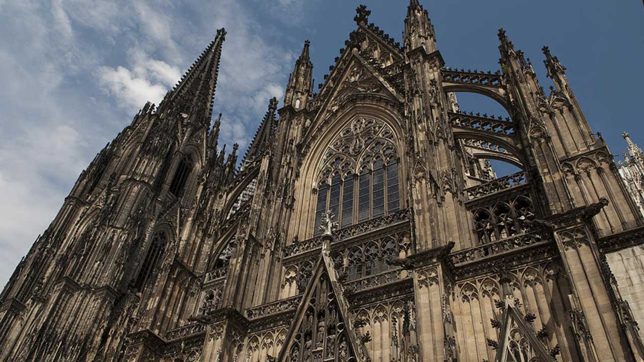 Wisata Eropa Barat - Berwisata Sejarah di Cologne Jerman