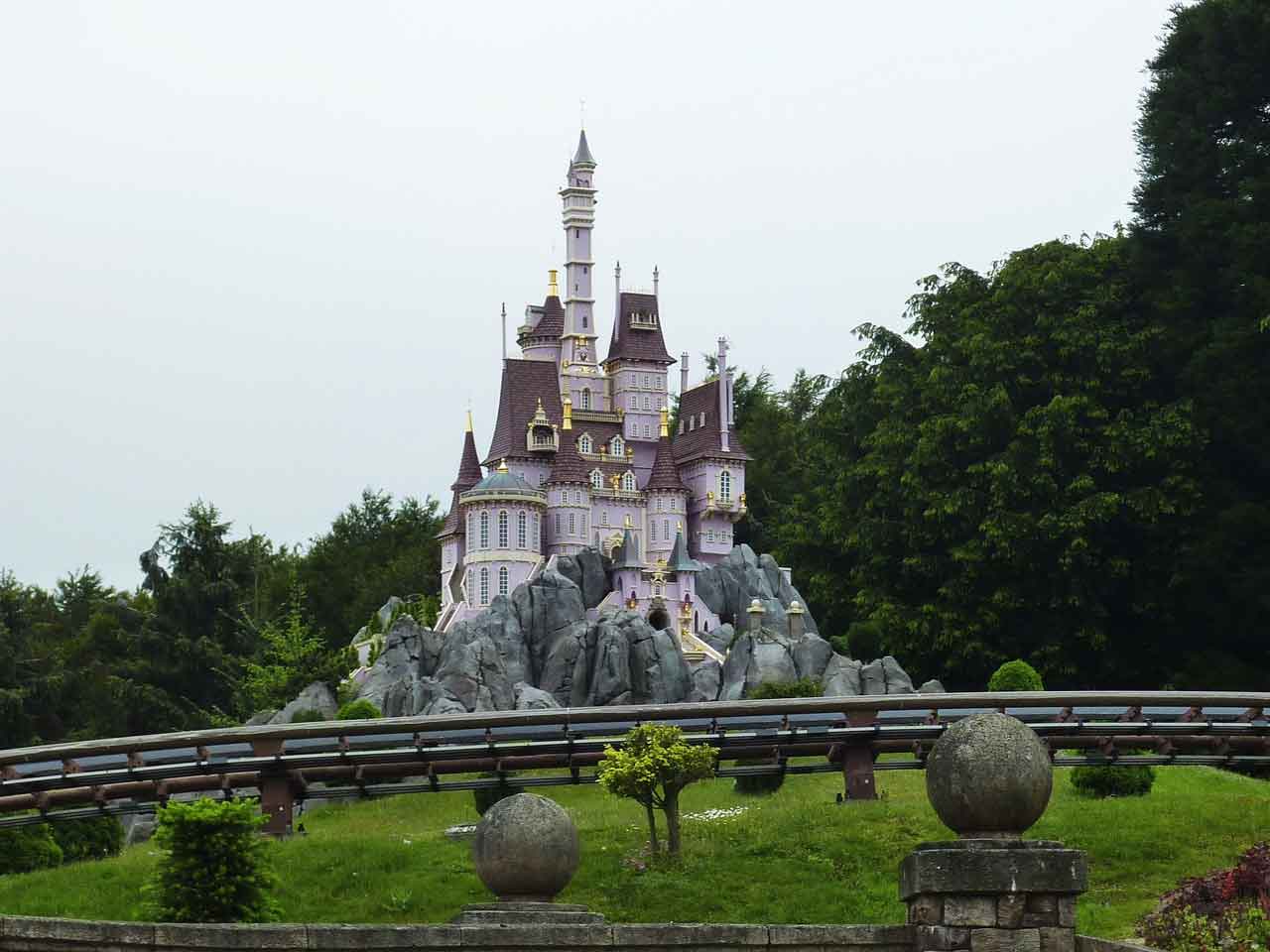 rekomendasi wisata perancis Paris Disneyland