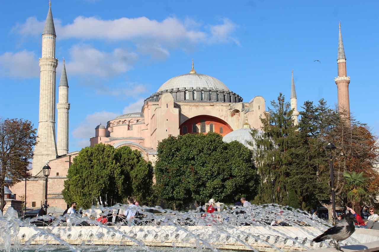 Hagia Sophia Close