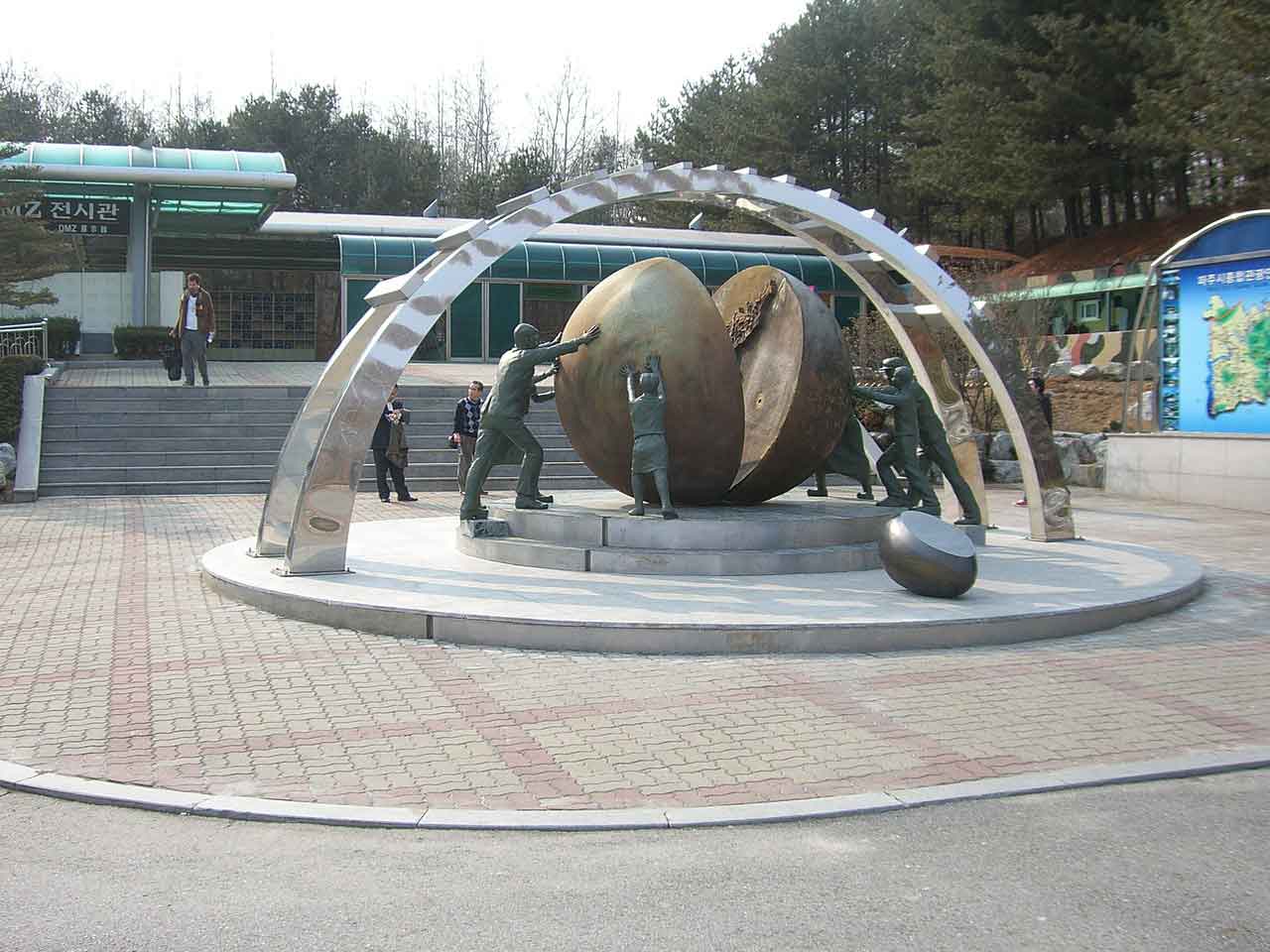 Tempat Wisata di Korea Utara the state circus pyongyang