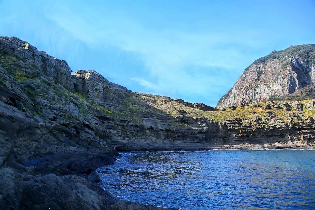 Wisata Alam di Korea Selatan yongmeori beach