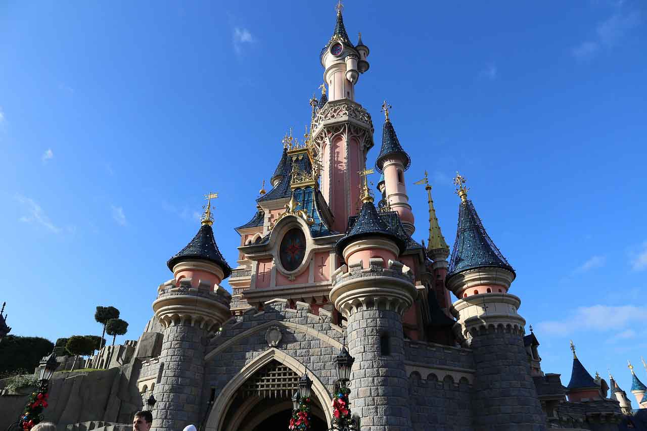 Tempat Wisata Populer di Paris disneyland paris