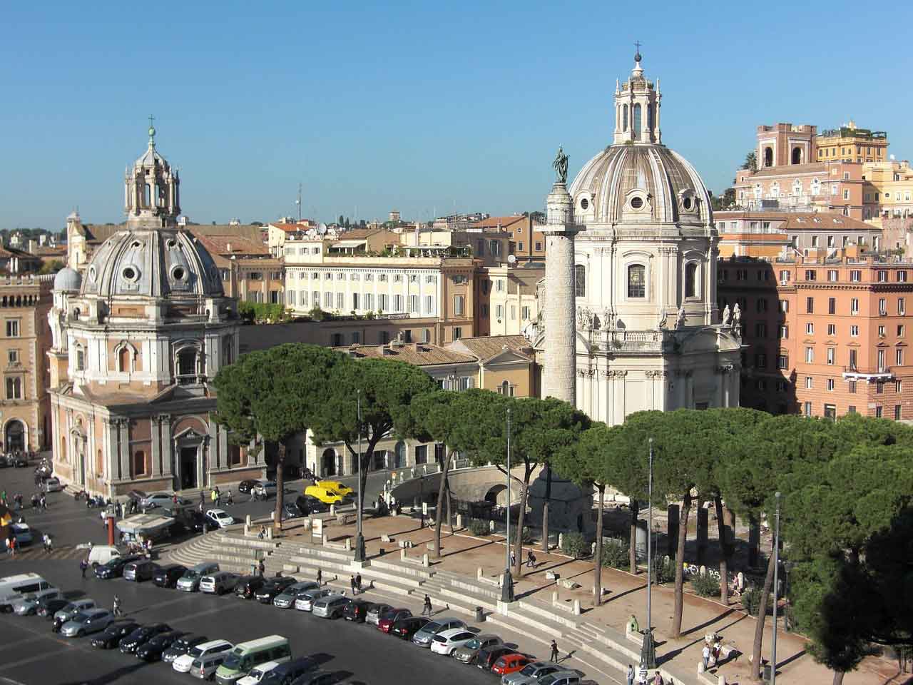 Tempat Wisata Populer di Roma Piazza Venezia