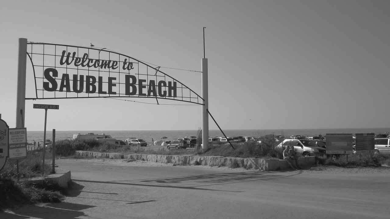 Wisata Pantai Terbaik di Kanada Sauble Beach