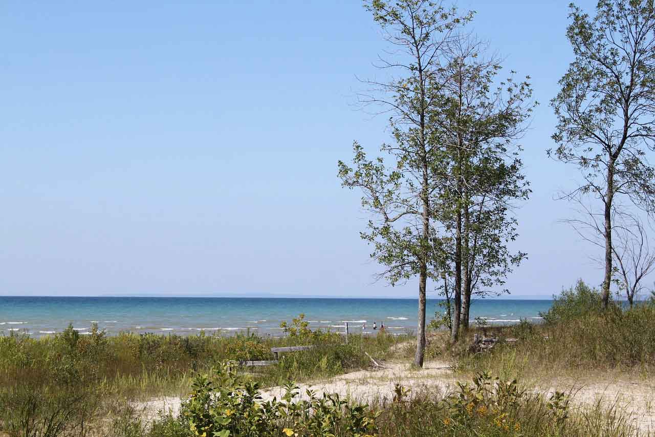 Wisata Pantai Terbaik di Kanada Wasaga beach