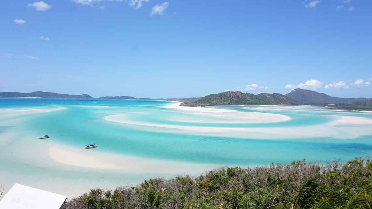Wisata Pantai Terbaik di Australia Whitehaven Beach