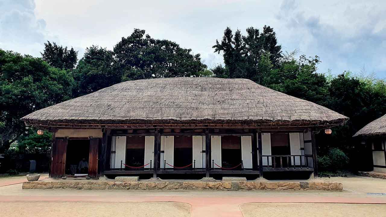 Tempat Bersejarah di Korea Selatan Gwanghallo Pavilion