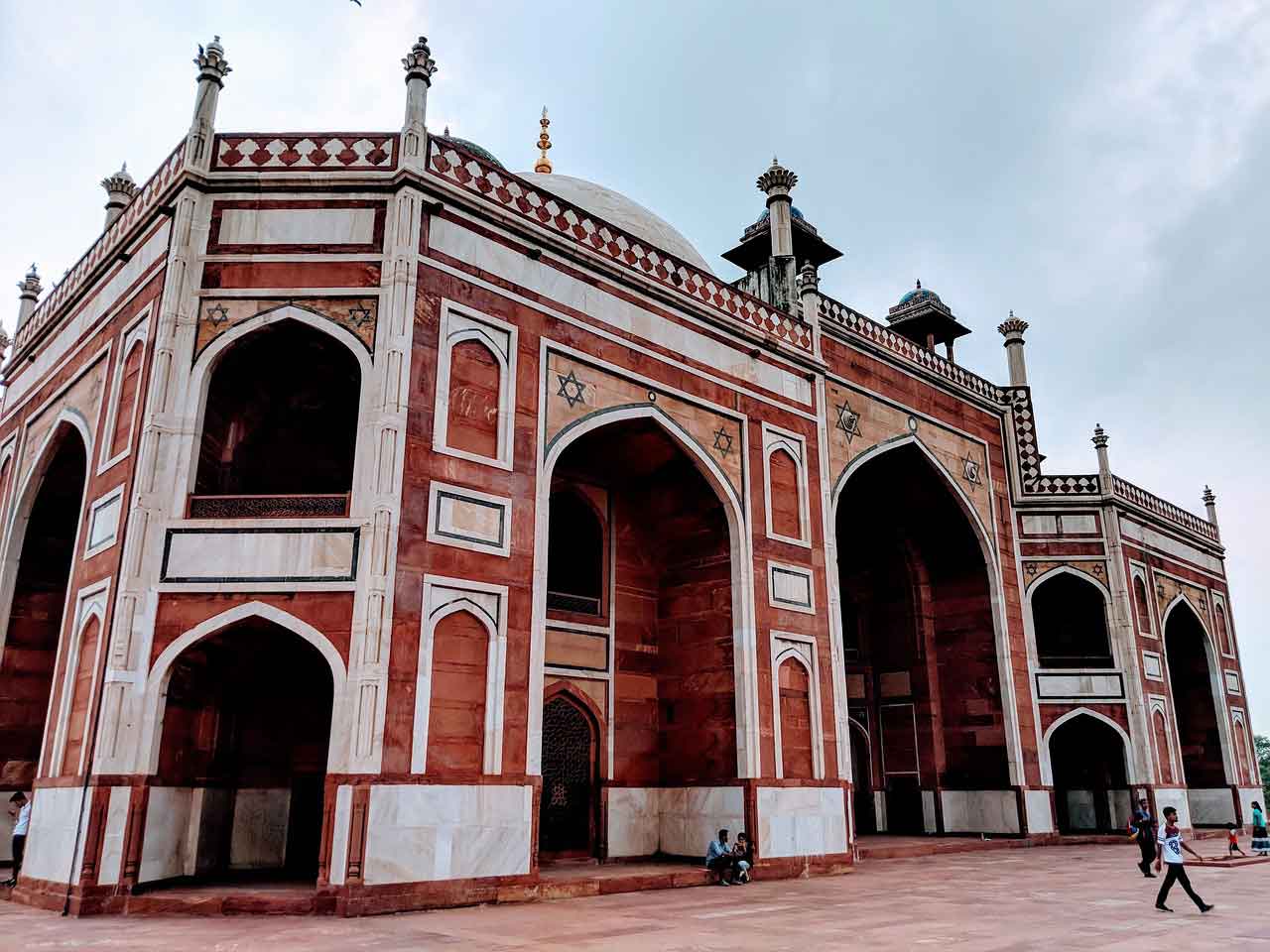 Tempat Bersejarah di India Makam Humayun