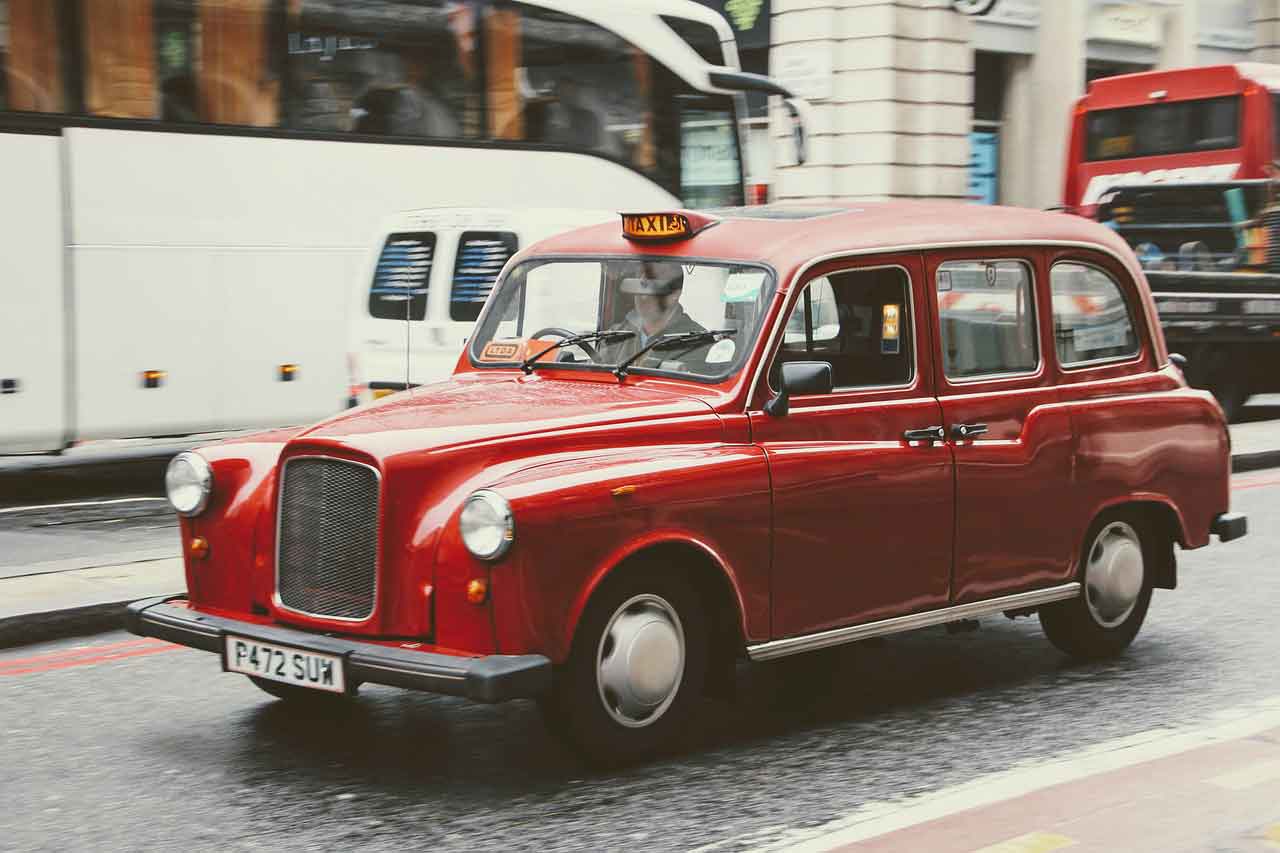 Museum Sejarah di Inggris london transport museum