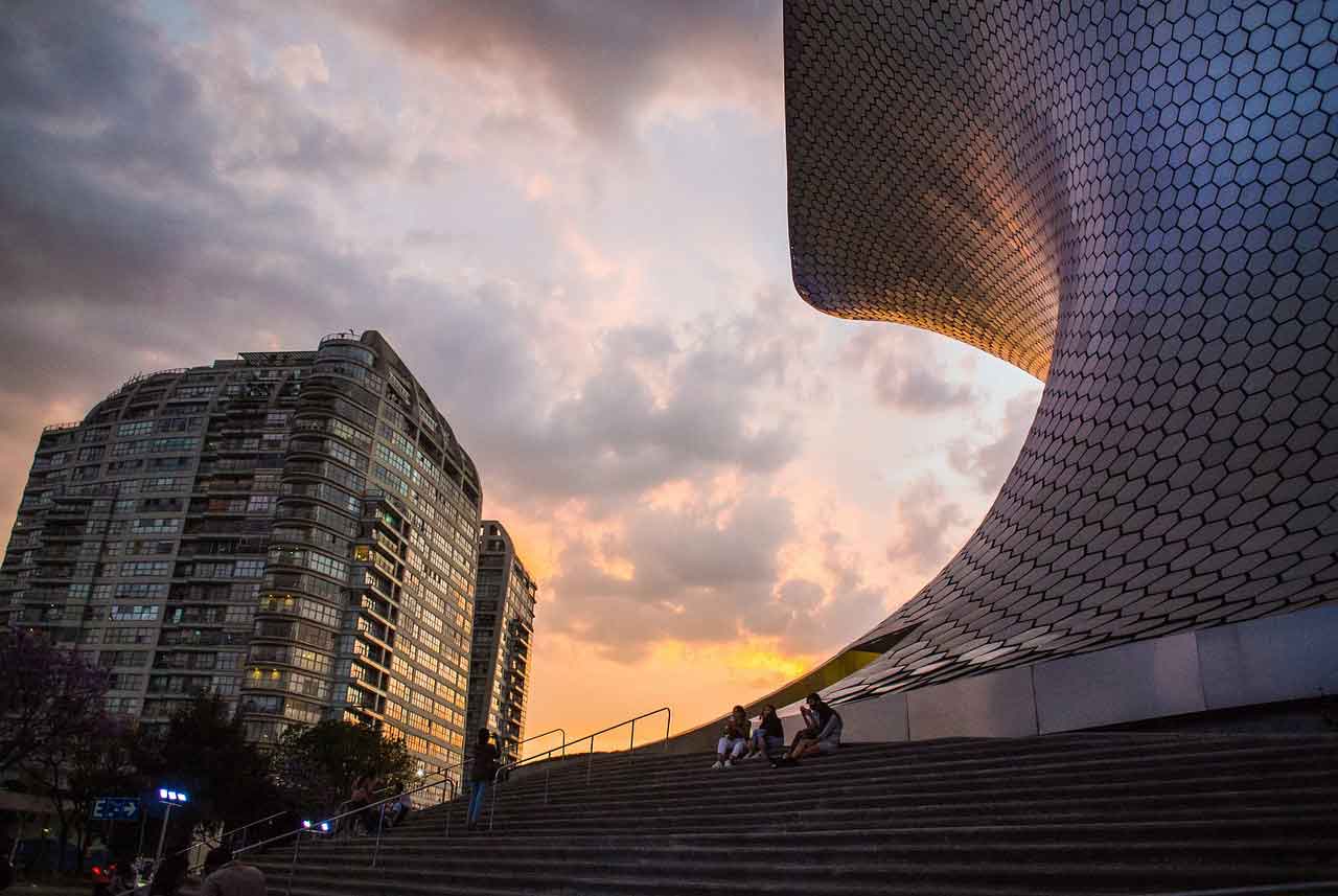 Museum Sejarah di Meksiko museo soumaya