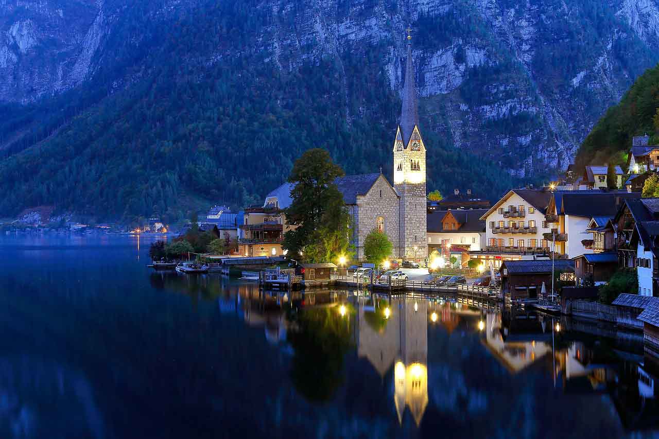 Wisata Halal di Eropa Timur Hallstatt