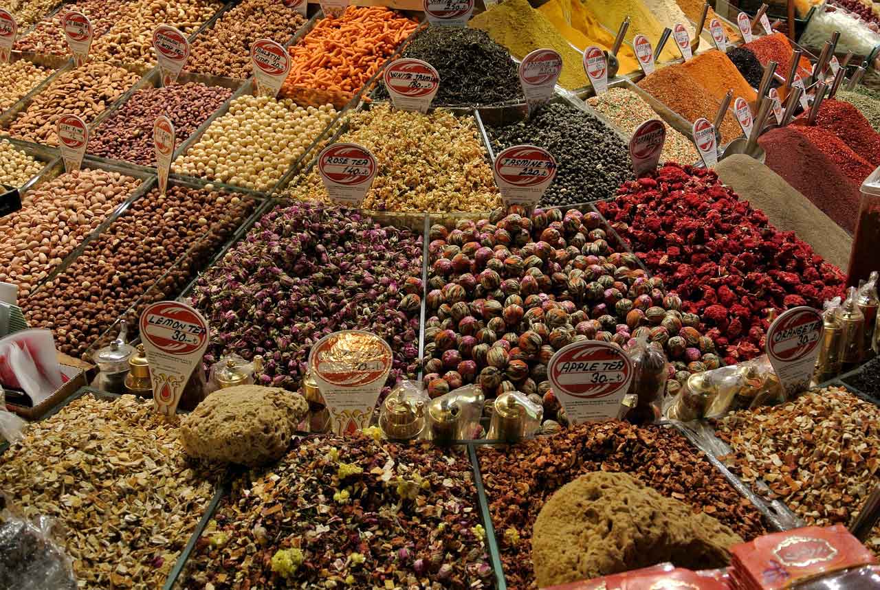 Wisata Halal di Turki Istiklal Caddesi