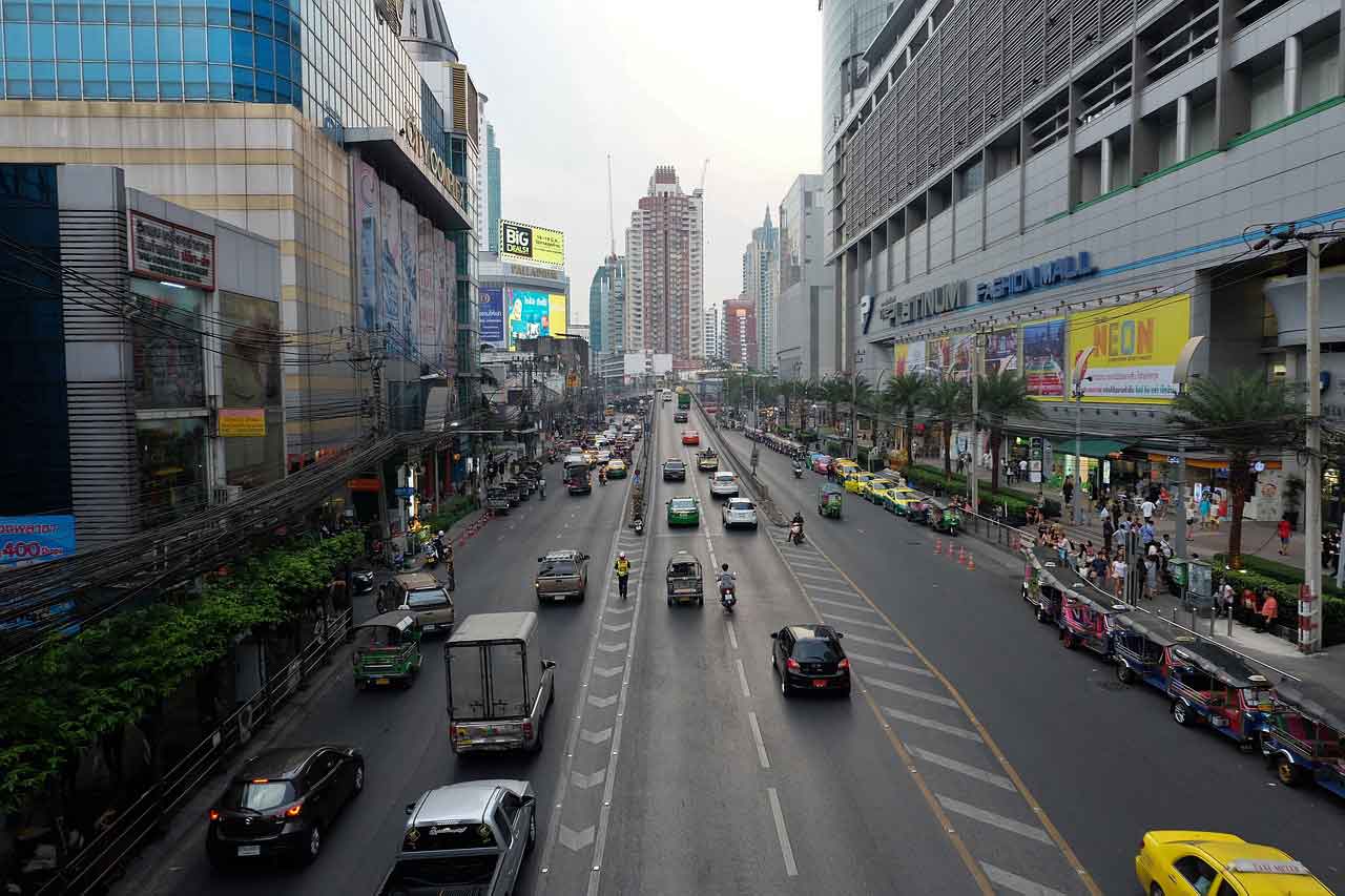 Wisata Halal di Thailand Platinum Fashion Mall