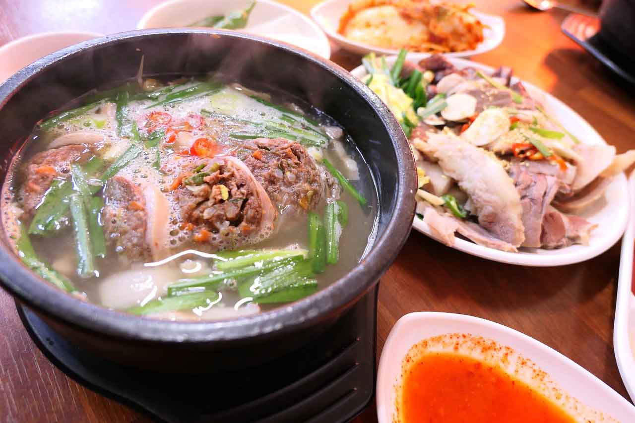 Wisata Kuliner Halal di Hongkong kau kee