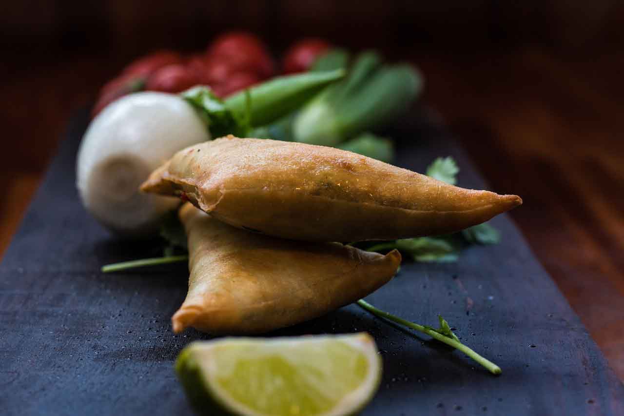 Wisata Halal di London Restoran Roti Chai