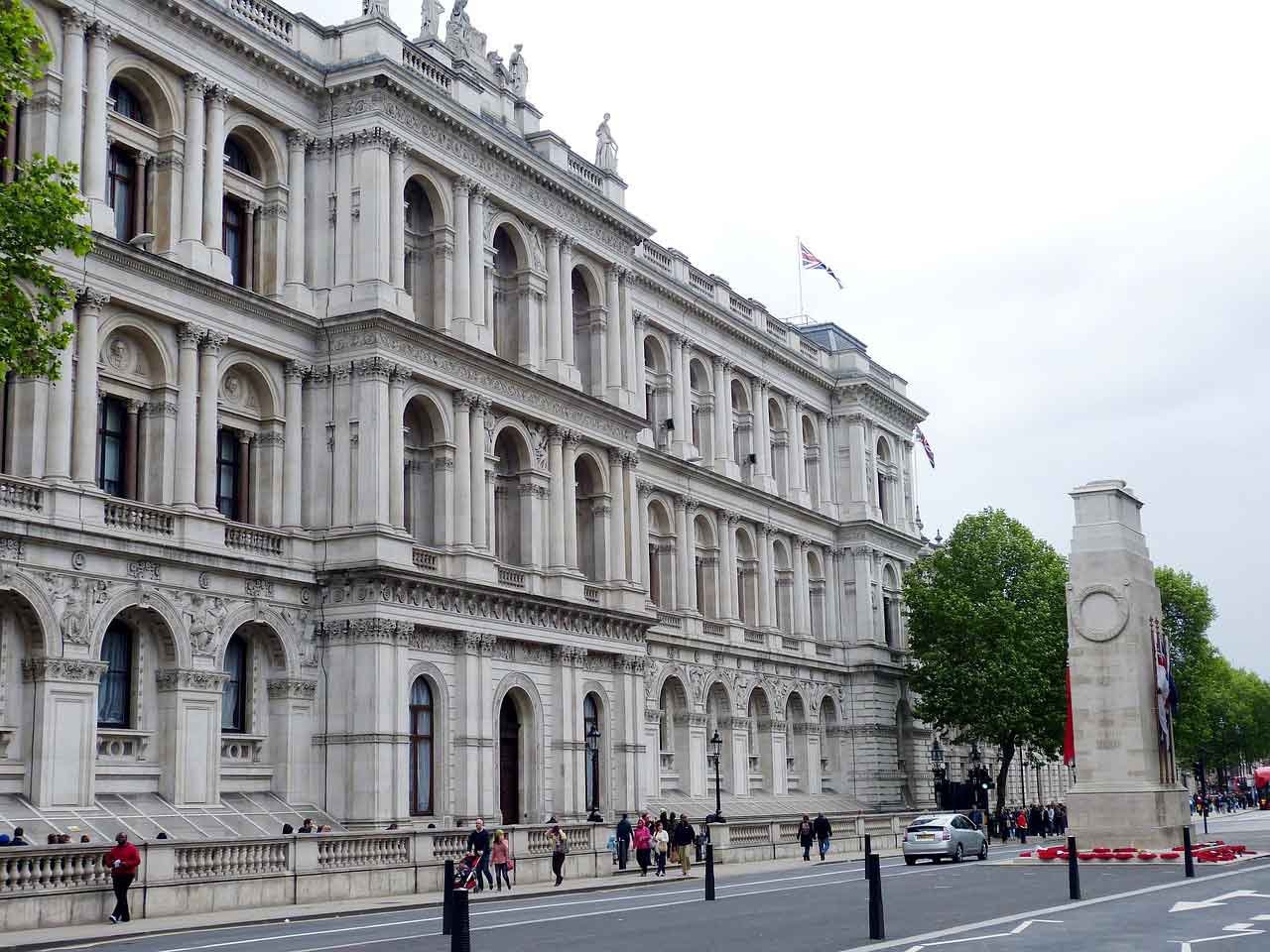 Wisata Halal di London WhiteHall