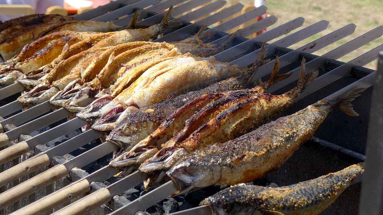 Wisata Halal di Labuan Bajo seafood treetop