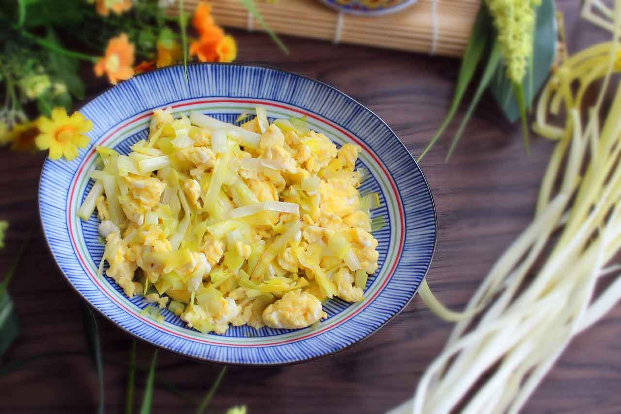 Wisata Kuliner Halal di Indonesia gado gado direksi