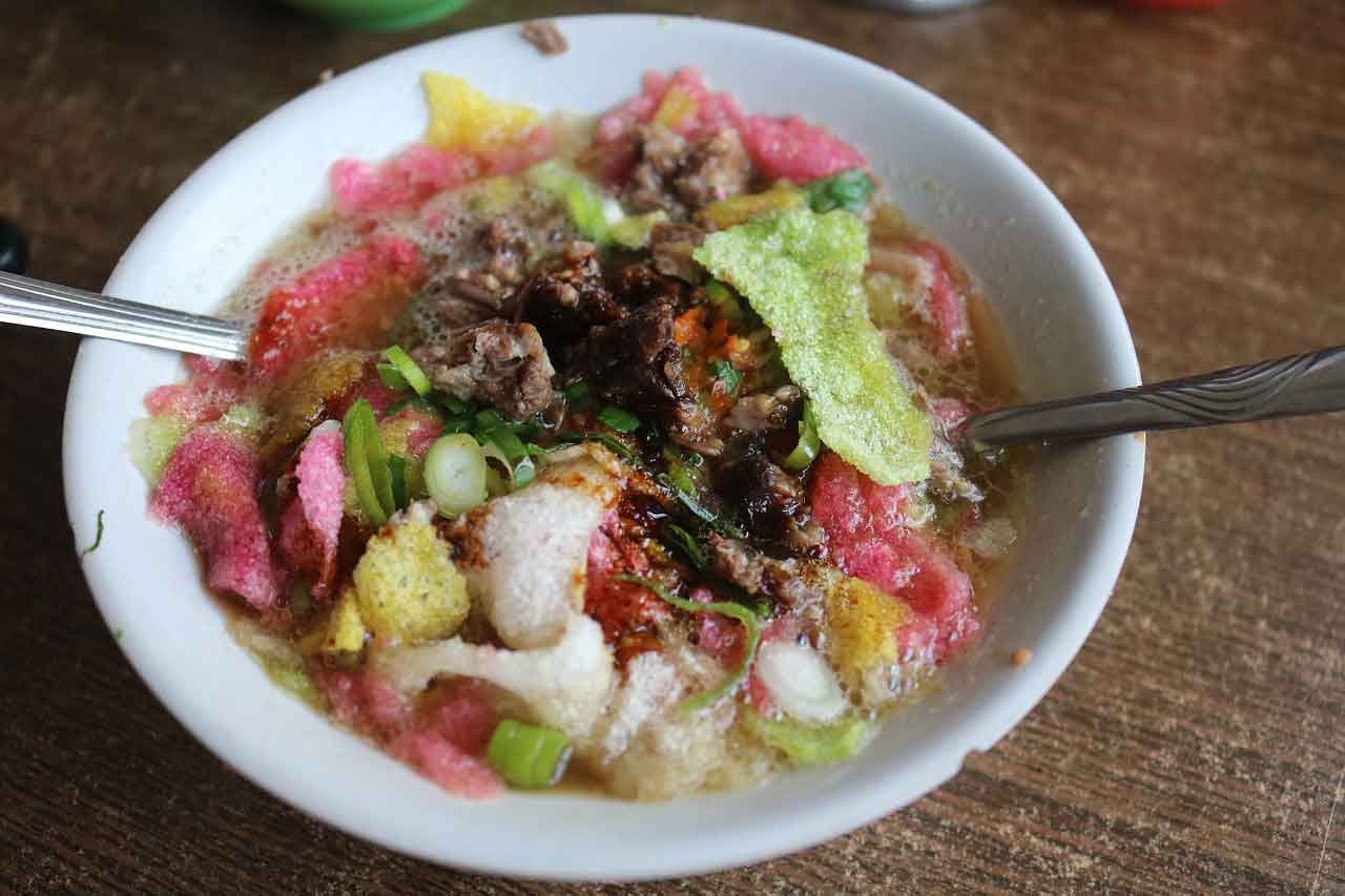 Wisata Kuliner Halal di Indonesia soto banjar