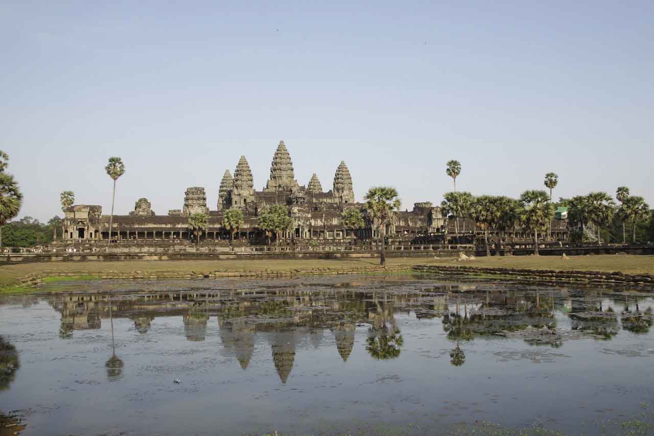 wisata religi di Kamboja Angkor Wat