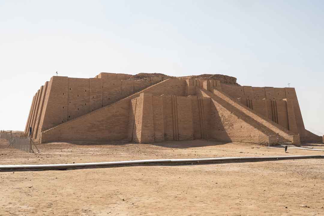 Wisata Religi di Irak pintu masuk masjid