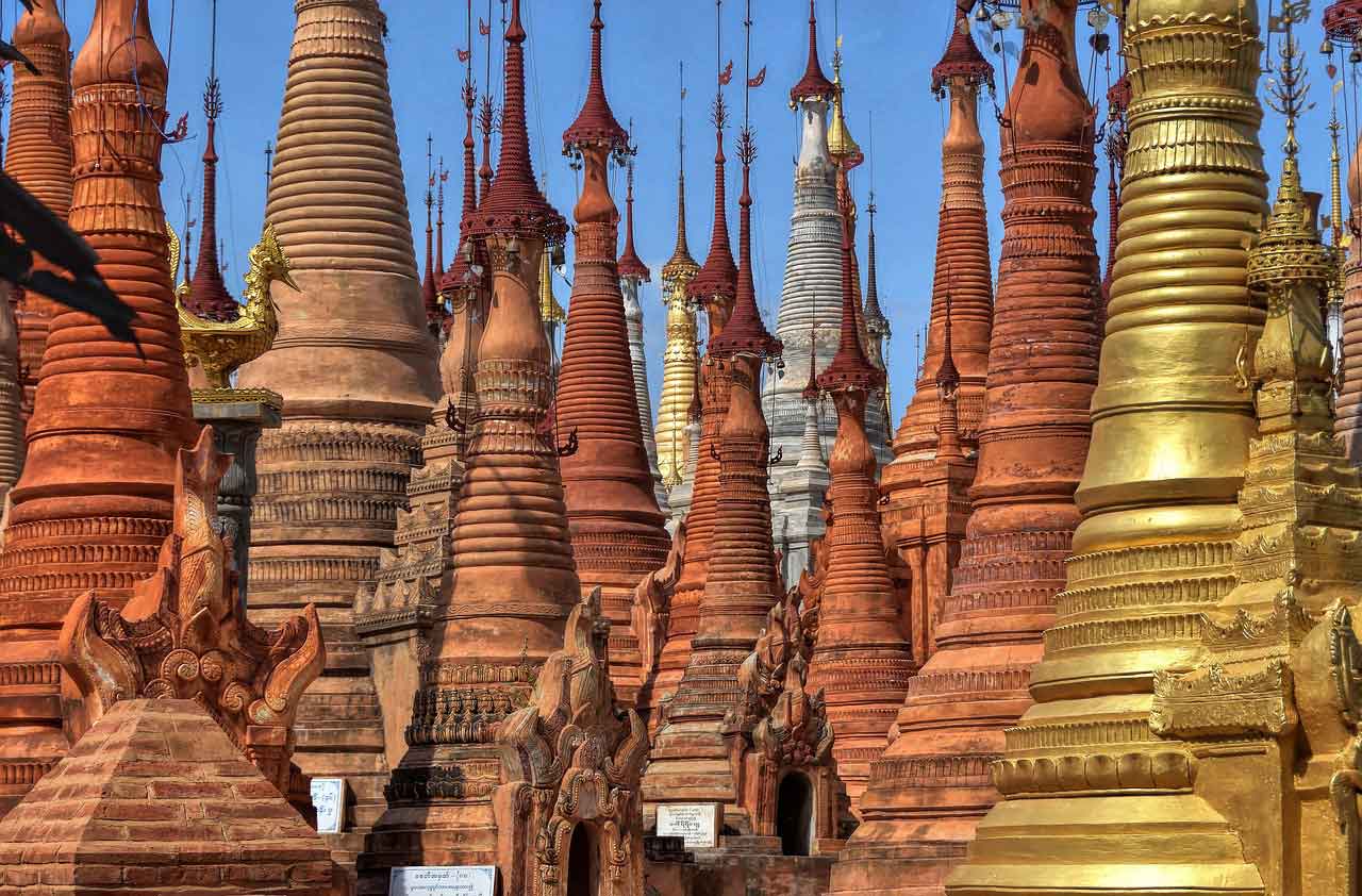 Wisata Religi di Myanmar Desa Indein