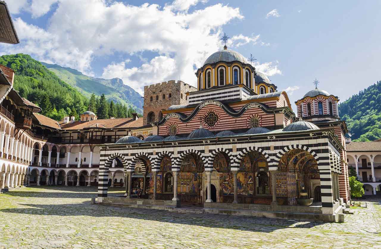 wisata religi di Bulgaria biara rila