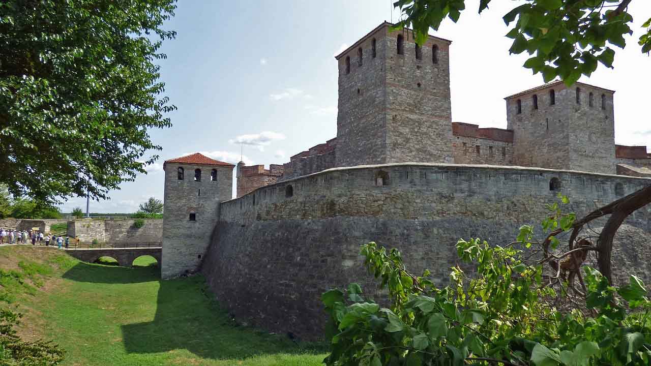 wisata religi di Bulgaria demir baba teke