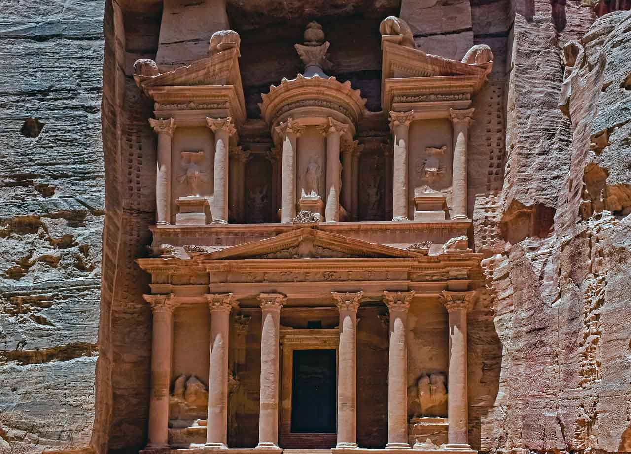 wisata religi di Yordania the treasury