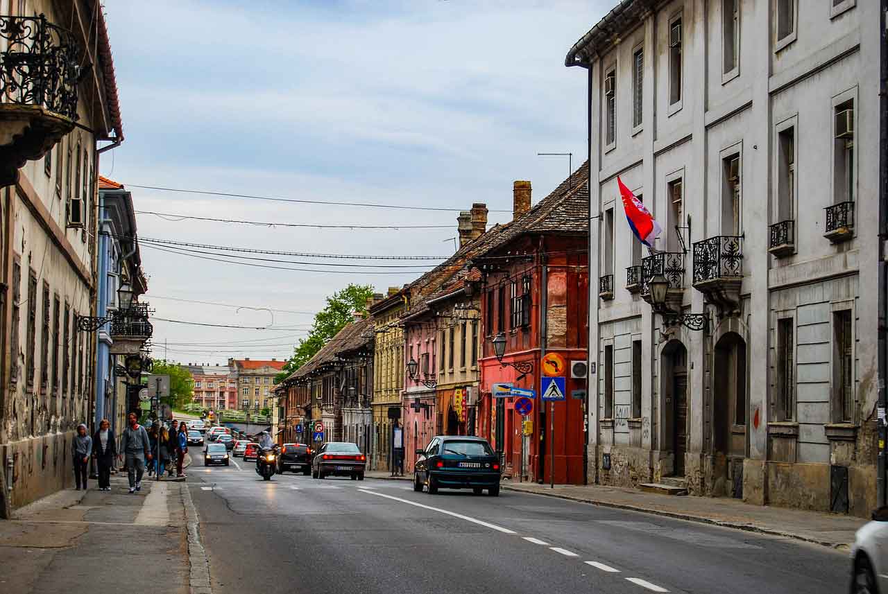 wisata religi di Serbia city hall