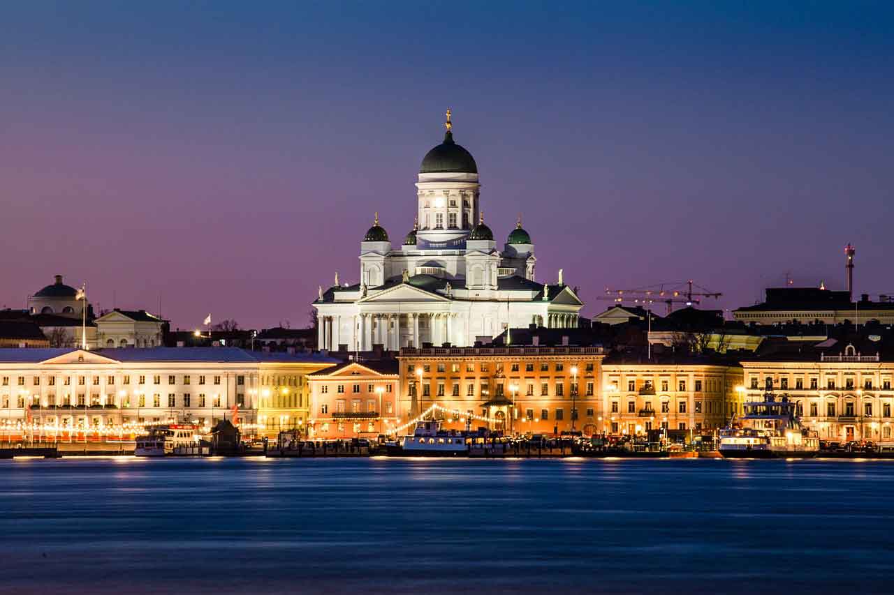 wisata religi di Finlandia helsinki cathedral