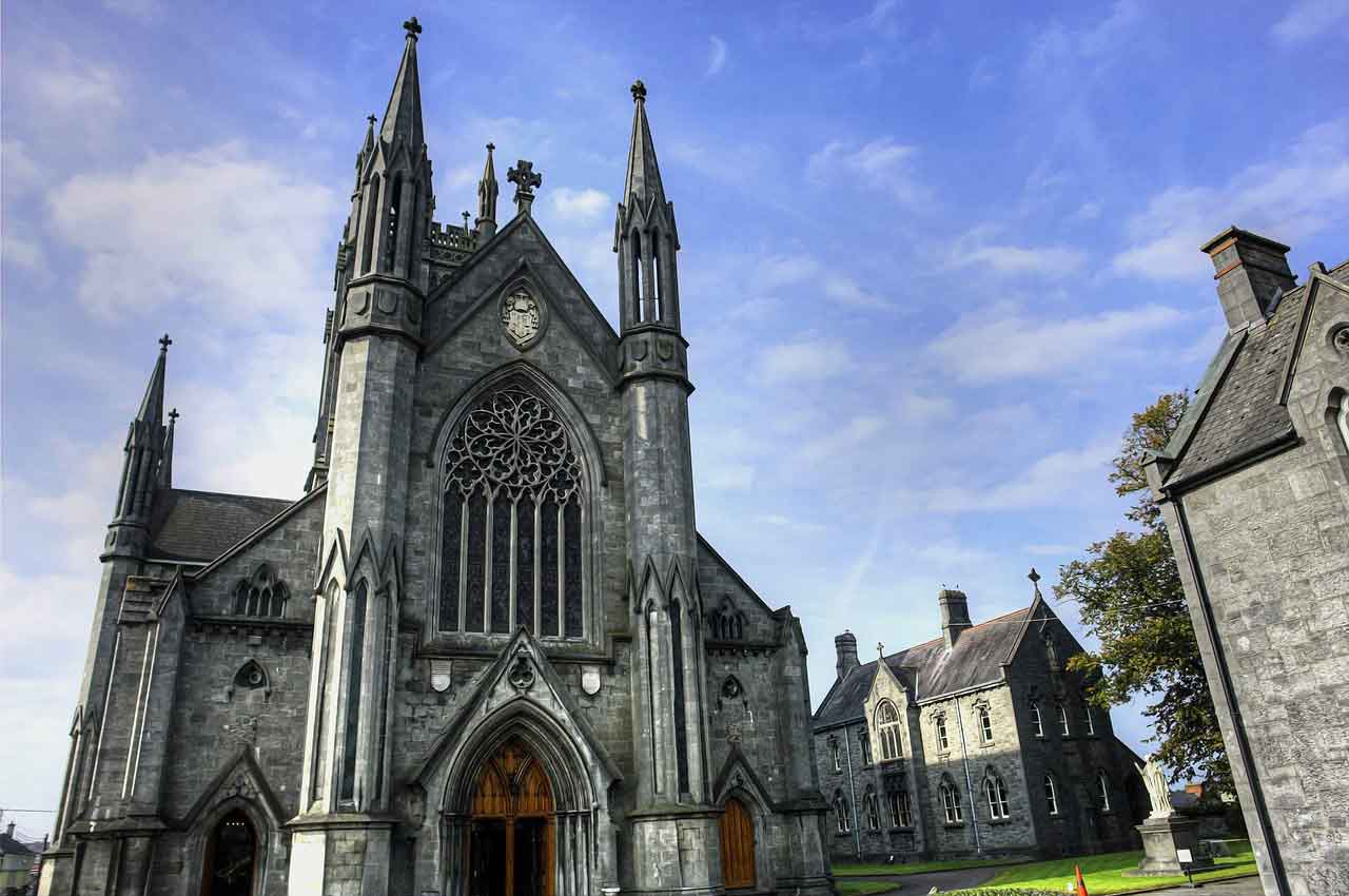 wisata religi di Irlandia katedral st canice