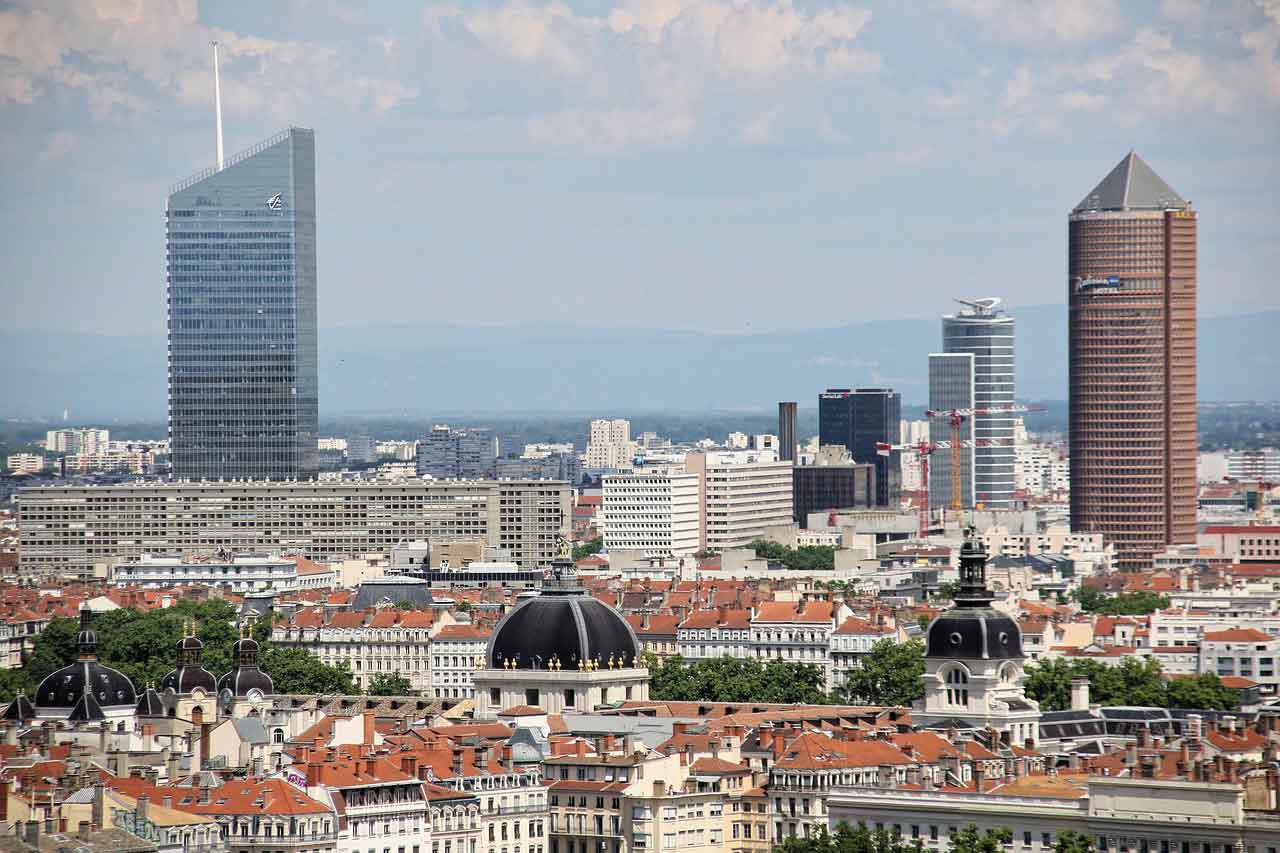 wisata religi di Perancis mosquee de la duchere