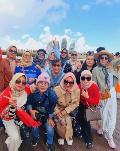 Tour Vietnam