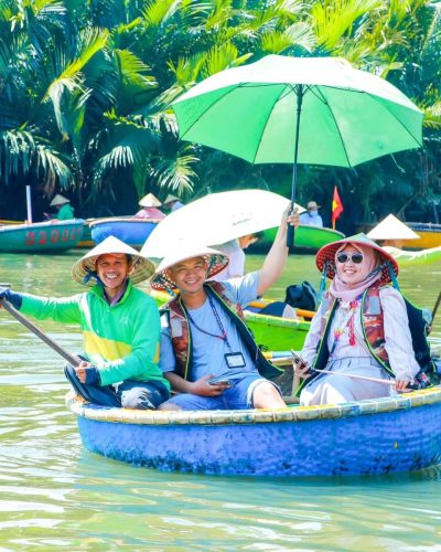 Tour Vietnam