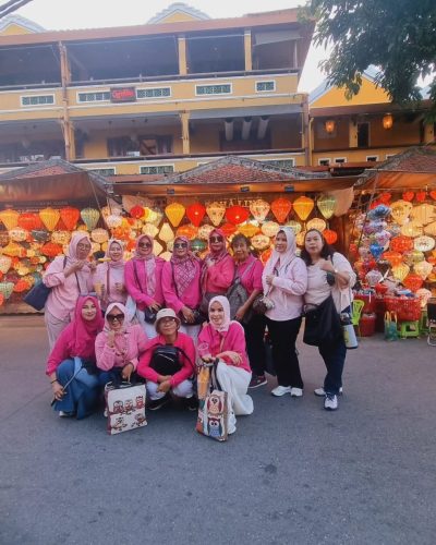 Tour Vietnam