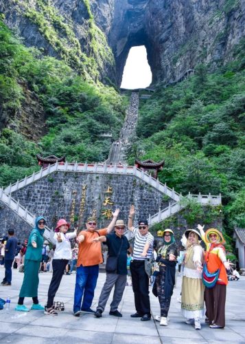 Tour China