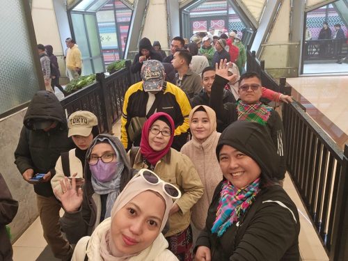 Tour Vietnam